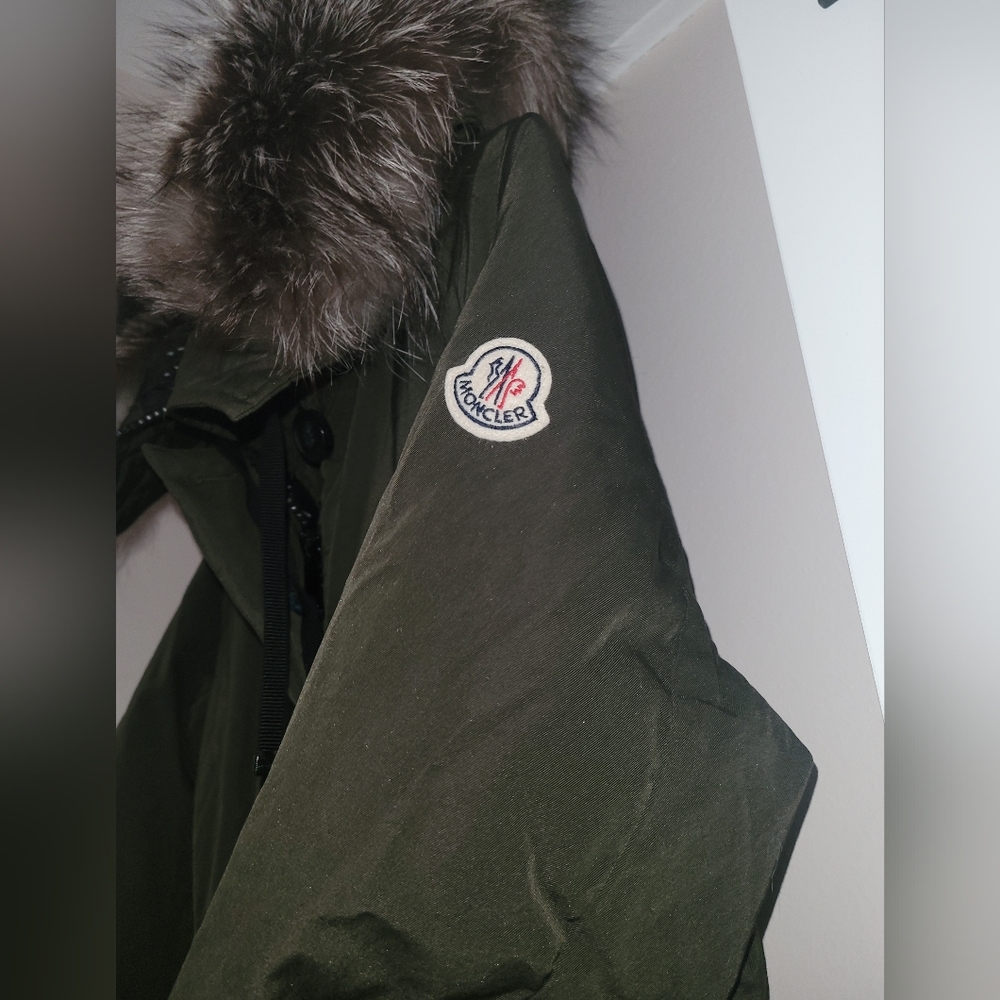Coat - Picture 2 of 4